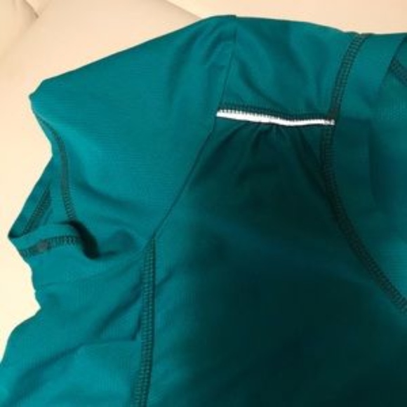 Athleta Womens running bike shirt XS - Picture 4 of 6
